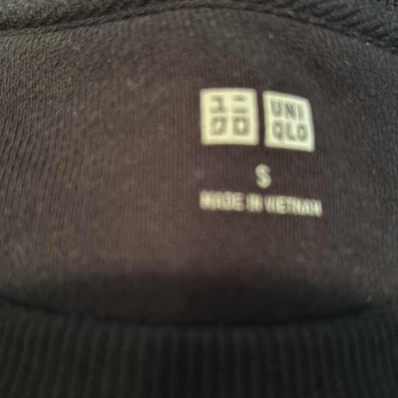 Uniqlo Sweatshirt Unisex Size Small Color Black - Picture 5 of 5